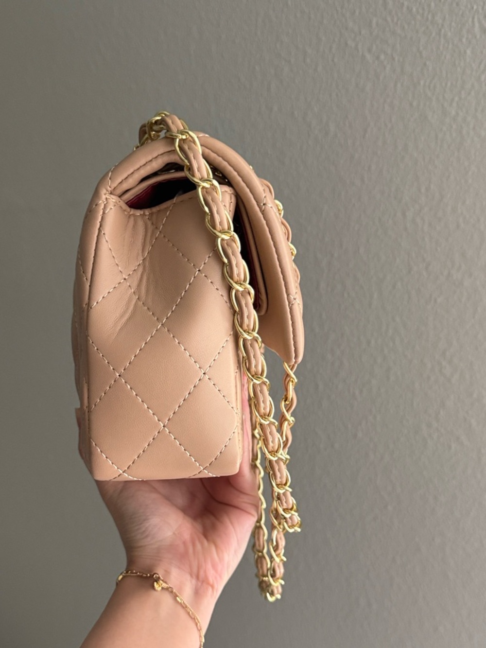 Quilted Beige Shoulder/Crossbody Bag - Picture 4 of 6